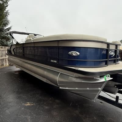 BOATZON | Manitou Encore 25 SL 2026