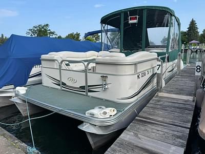 BOATZON | Manitou Legacy 2007