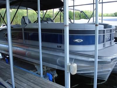 BOATZON | Manitou LX 25 Rear Facing XTreme RFX Single Engine VToon 2024
