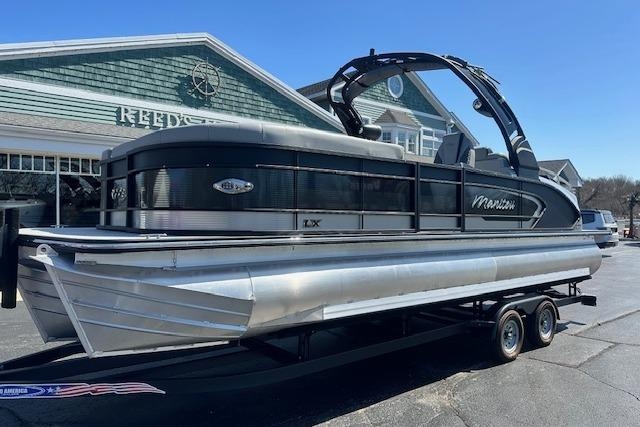 2024 Manitou LX 25 SRS - Sold Boat