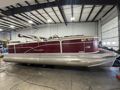 BOATZON | Manitou Oasis 23 VP 2013 BOATZON | Manitou Oasis 23 VP 2013