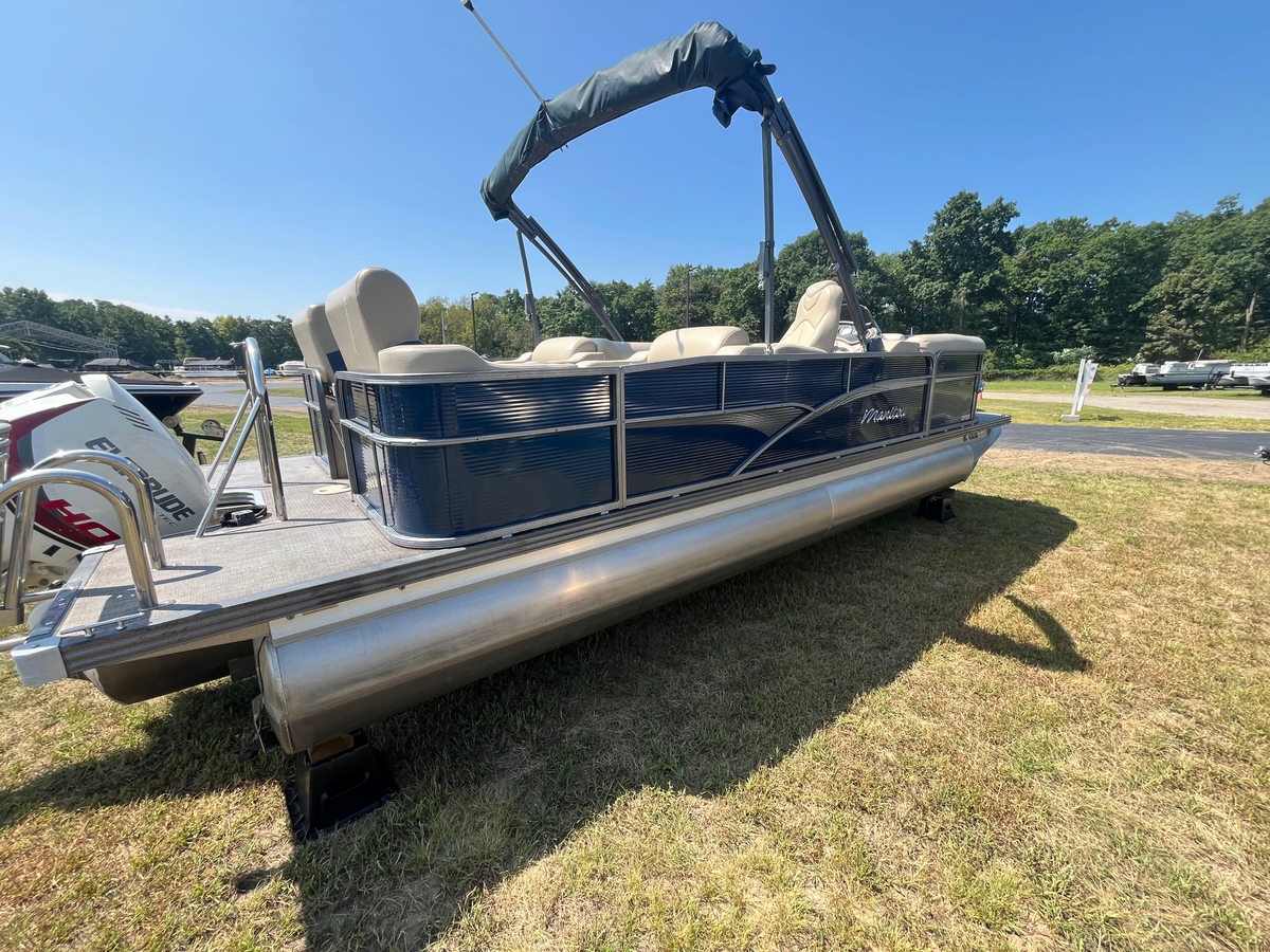 2017 Manitou Oasis 230 VP triple Pontoon - Sold Boat