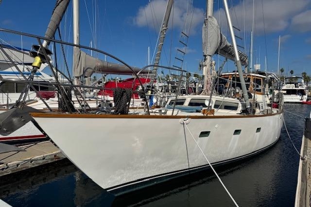 1973 Maple Leaf Center Cockpit - Sold Boat