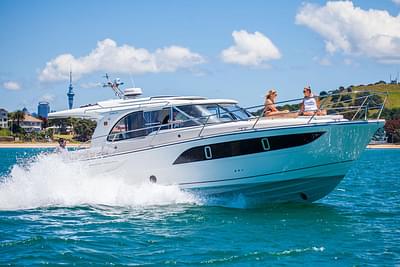 BOATZON | Marex 375 2025 BOATZON | Marex 375 2025