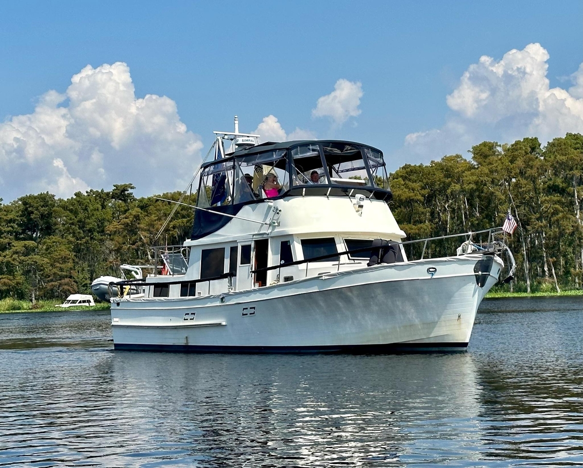 1982 Marine Trader Aft Cabin - Sold Boat