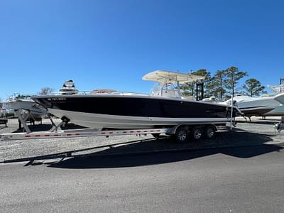 BOATZON | Marlago Fs 35 Center Console Cuddy 2004