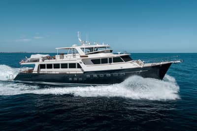 BOATZON | Marlow Explorer 2011