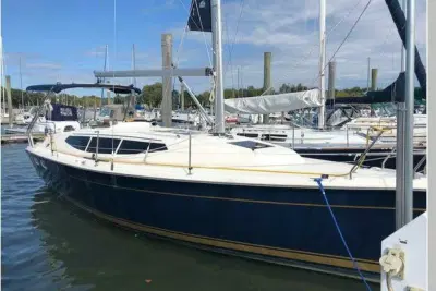 BOATZON | Marlow-Hunter 33 2015