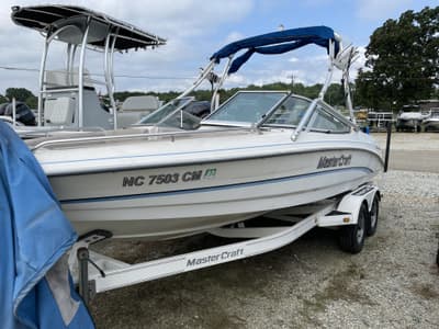 BOATZON | MasterCraft Maristar 225 VRS 1994