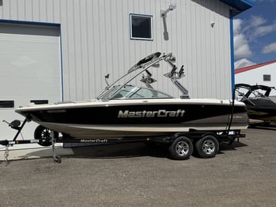 BOATZON | MasterCraft MS230 2007