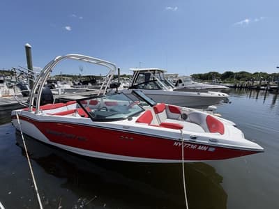 BOATZON | MasterCraft NXT 20 Global Edition 2017