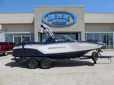 BOATZON | MasterCraft NXT 22 2025