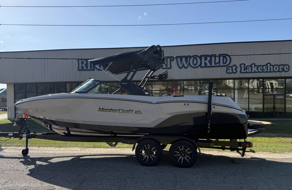 2026 MasterCraft NXT 23 - Sold Boat