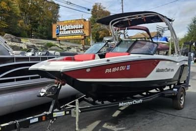 BOATZON | MasterCraft NXT20 2017