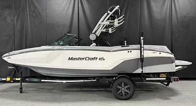 BOATZON | MasterCraft NXT20 2025