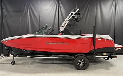 BOATZON | MasterCraft NXT20 2025