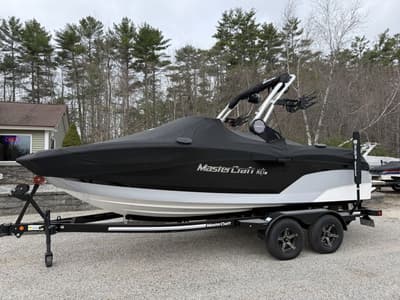 BOATZON | MasterCraft NXT21 2024