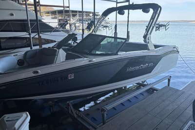 BOATZON | MasterCraft NXT22 2018 BOATZON | MasterCraft NXT22 2018