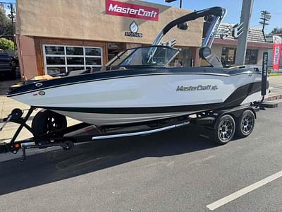 BOATZON | MasterCraft NXT22 2025