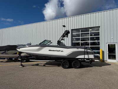 BOATZON | MasterCraft NXT22 2026