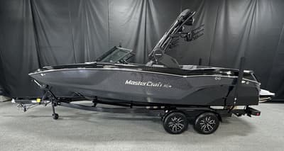 BOATZON | MasterCraft NXT22 2026
