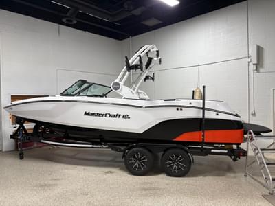 BOATZON | MasterCraft NXT22 2026