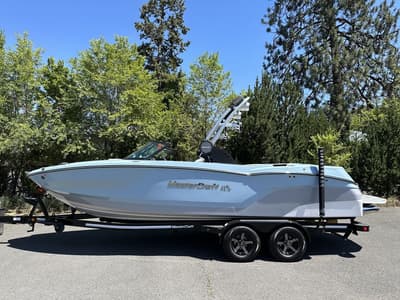 BOATZON | MasterCraft NXT23 2023