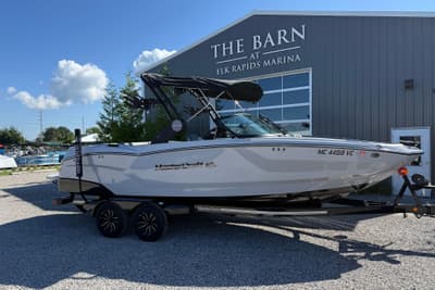 BOATZON | MasterCraft NXT23 2025 BOATZON | MasterCraft NXT23 2025
