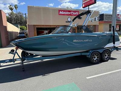 BOATZON | MasterCraft NXT23 2025