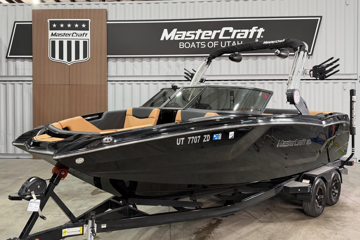 2022 MasterCraft NXT24 - Sold Boat