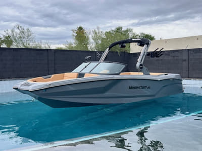 BOATZON | MasterCraft NXT24 2026