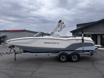 BOATZON | MasterCraft NXT24 2026