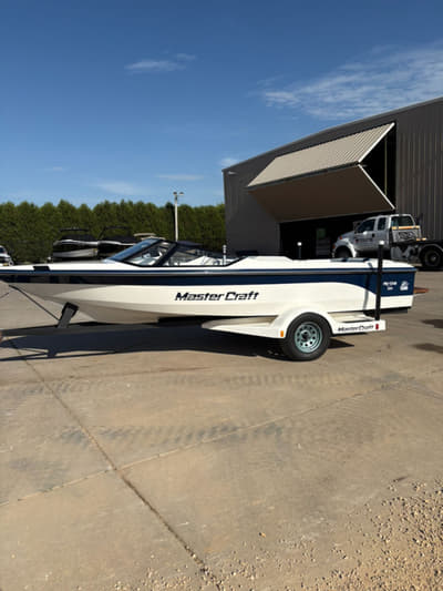 BOATZON | Mastercraft Pro Star 190 1986