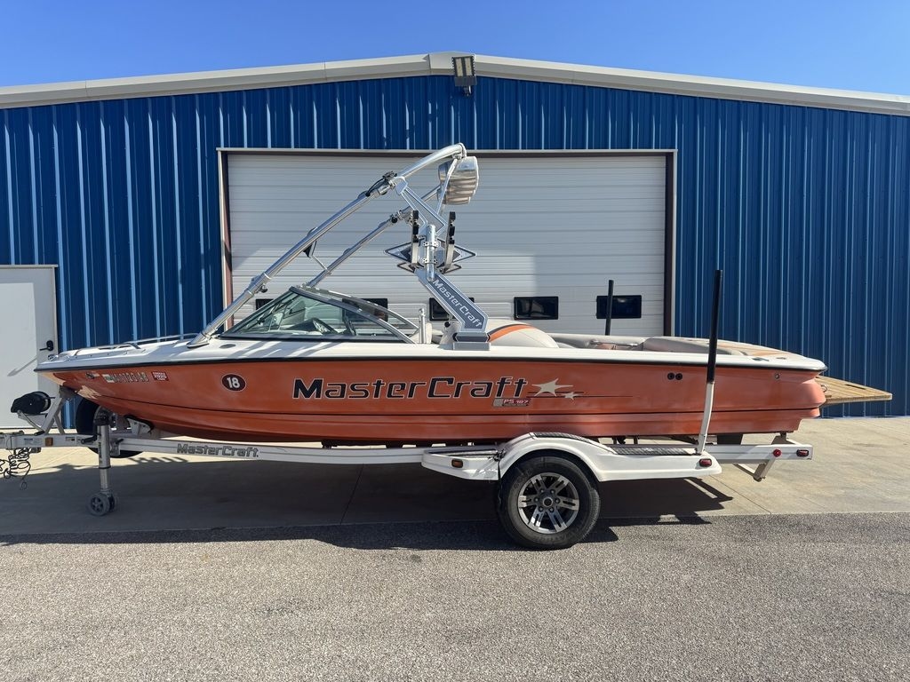 2009 MasterCraft Prostar 197 - Sold Boat