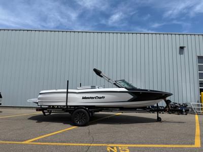 BOATZON | MasterCraft ProStar 2025
