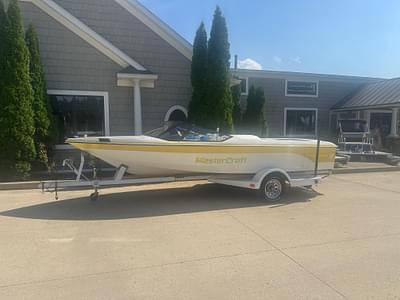 BOATZON | MasterCraft Prostar190 1990