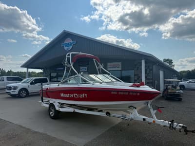 BOATZON | MasterCraft X10 2001