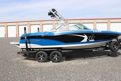BOATZON | MasterCraft X10 2013