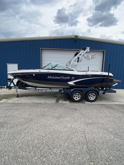 BOATZON | MasterCraft X10 2014