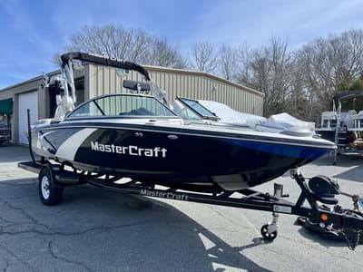 BOATZON | MasterCraft X14v 2013