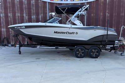 BOATZON | MasterCraft X22 2019