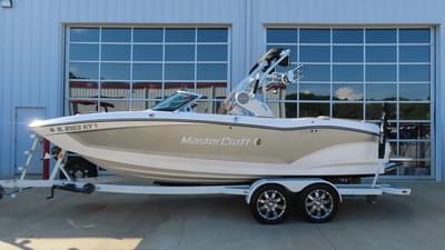 BOATZON | MasterCraft X22 2019 BOATZON | MasterCraft X22 2019