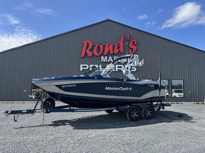 BOATZON | MasterCraft X22 2021