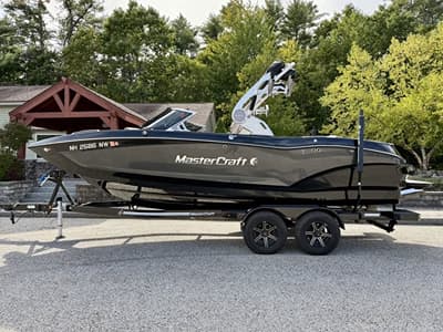 BOATZON | MasterCraft X22 2021