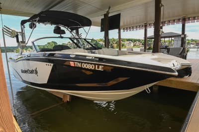 BOATZON | MasterCraft X23 2018
