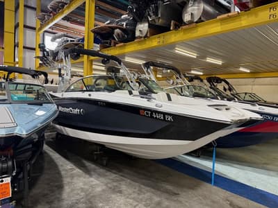 BOATZON | MasterCraft X24 2019