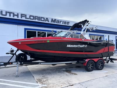 BOATZON | MasterCraft X24 2020