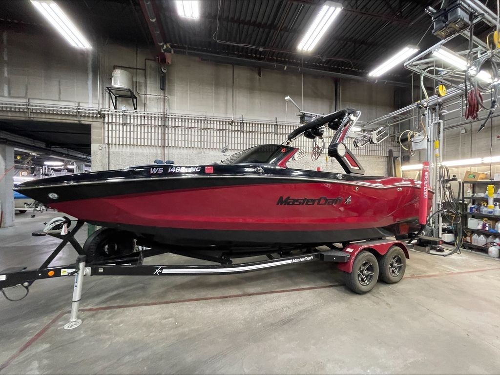2022 MasterCraft X24 - Sold Boat