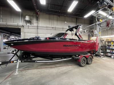 BOATZON | MasterCraft X24 2022