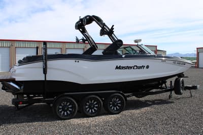 BOATZON | MasterCraft X24 2023